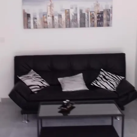 Rdj Dans Apartment